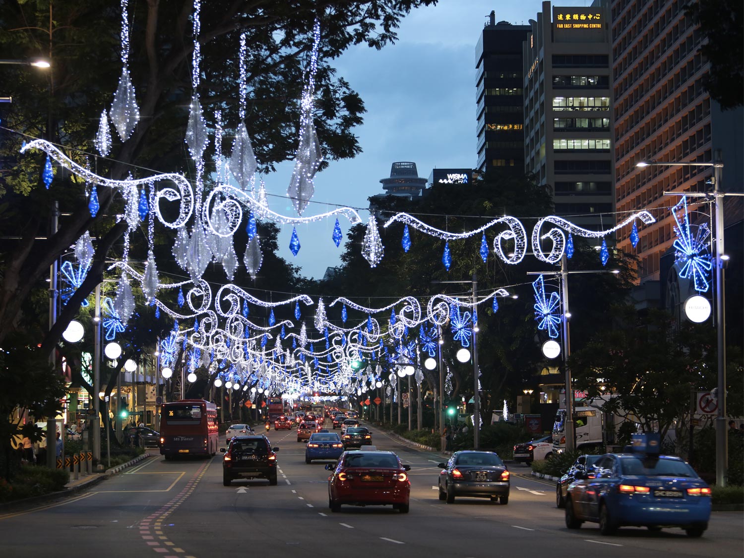 Illuminations d'Orchard Road - Tristan ALBERT - Groupe Leblanc